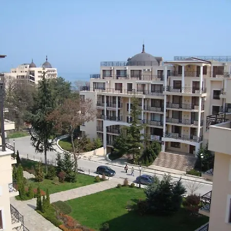 Golden Age Apartament