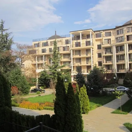 Golden Age Apartament *